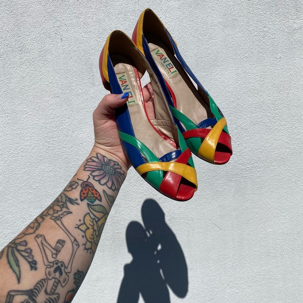 Vaneli Red and Blue Heels with Bold Design
